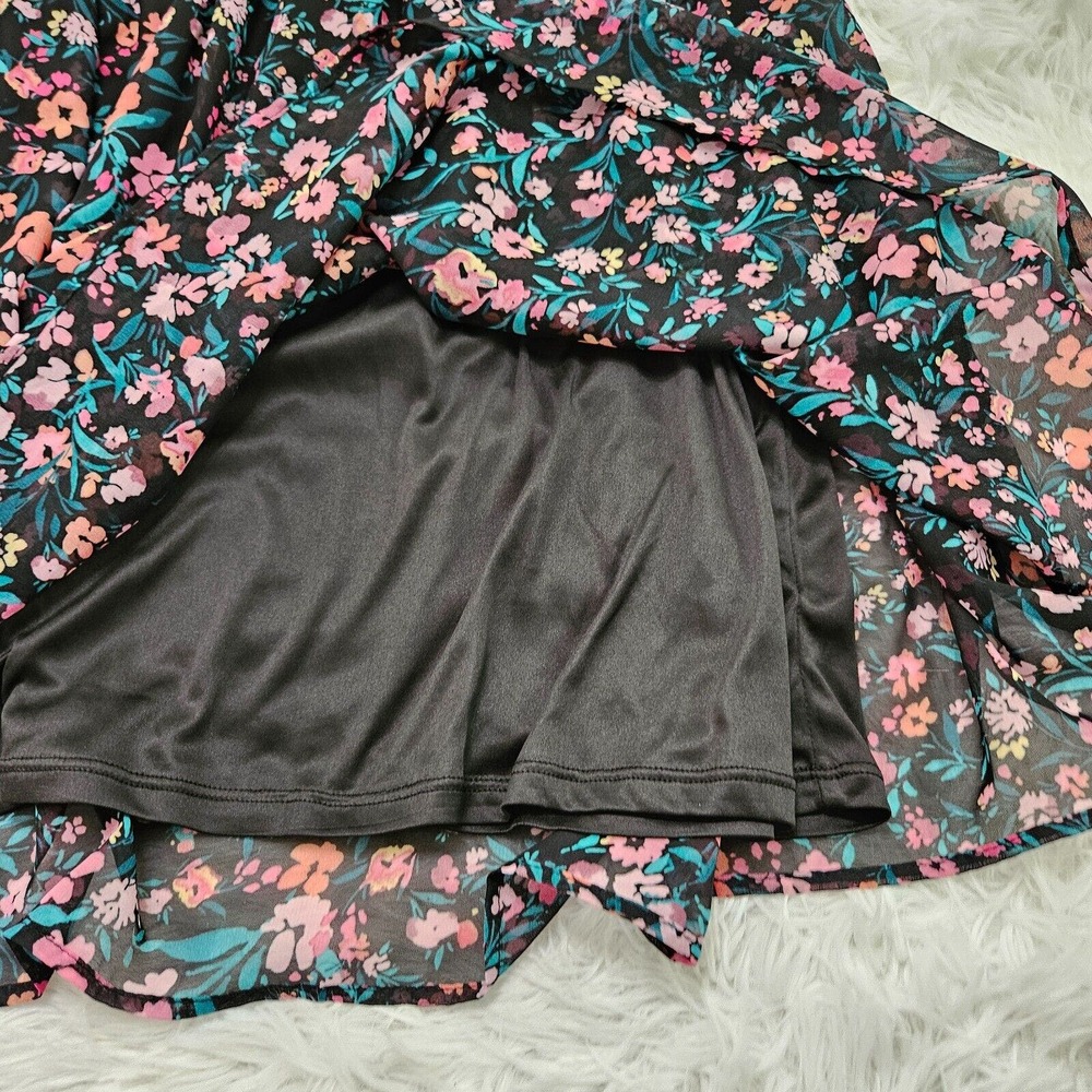 Floral Black Dress - Picture 2 of 7